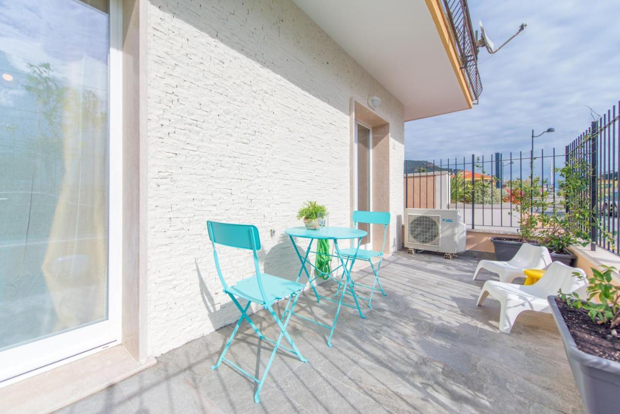 Babyaccommodation Family Comfort Ll Pietra Ligure Zewnętrze zdjęcie